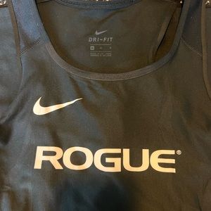Nike Rogue Singlet M